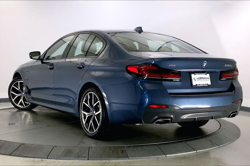 Certified Used 2023 Arctic Race Blue Metallic BMW  image 10