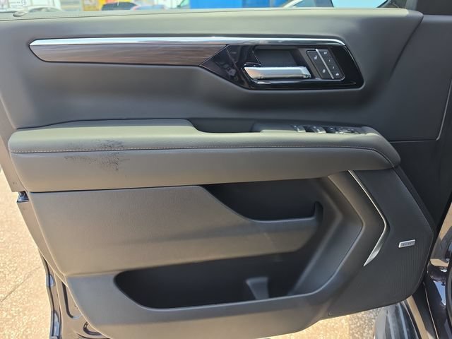 2026 Chevrolet Tahoe LT - Photo 18