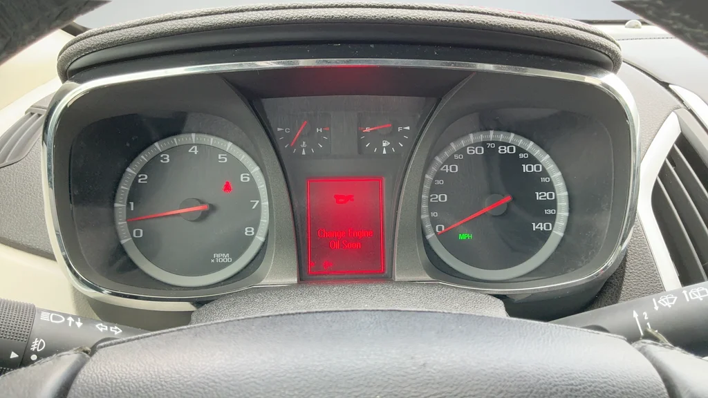 Used 2011 Silver GMC SLT-2 image 13