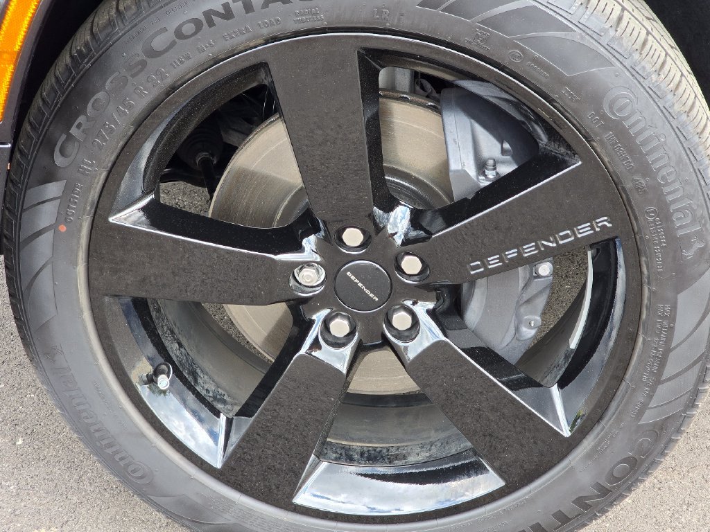 New 2026 Santorini Black Land Rover X-Dynamic se image 11