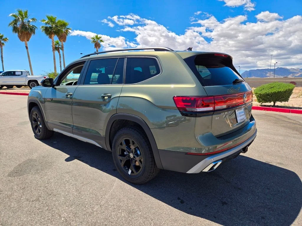 New 2026 Green Volkswagen 2.0T Peak Edition image 3