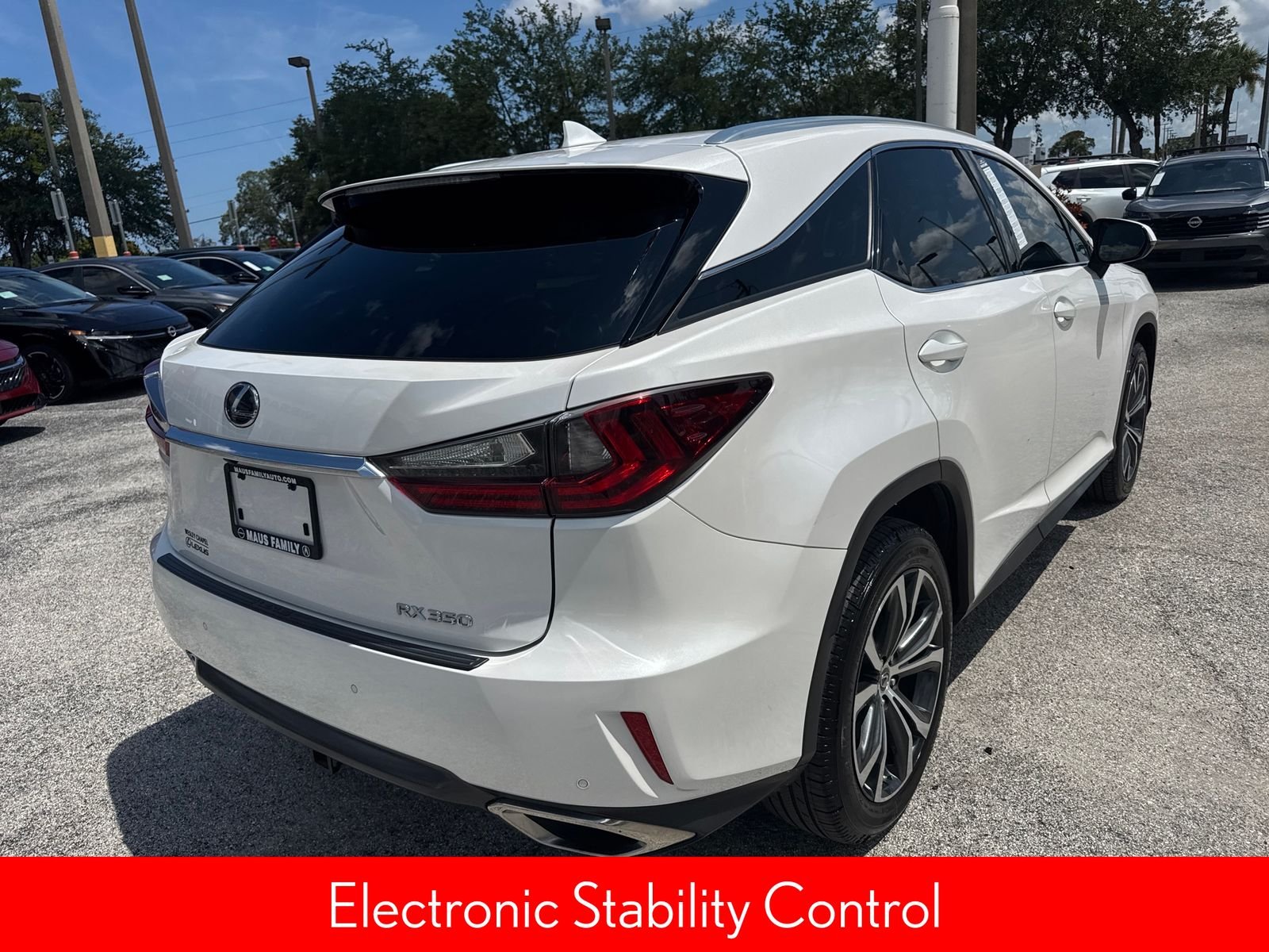 Used 2019 White Lexus 350 image 13