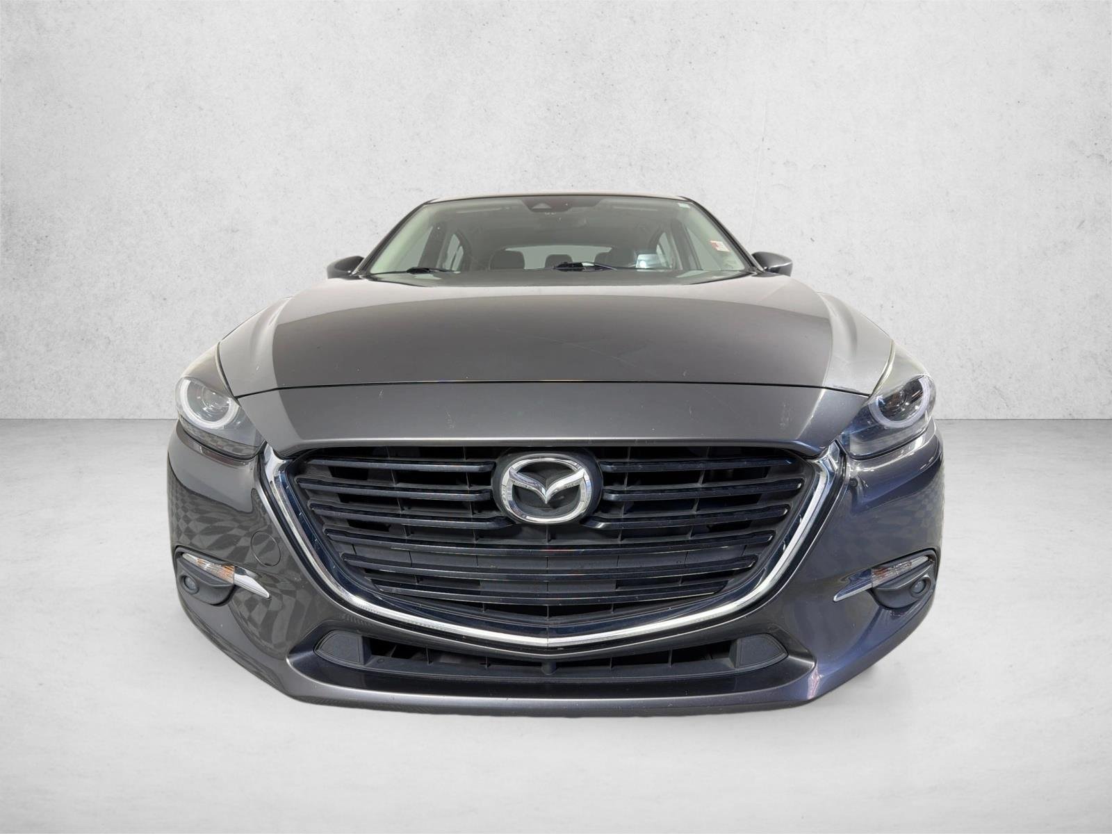 Used 2018 Machine Gray Metallic Mazda Grand Touring image 9