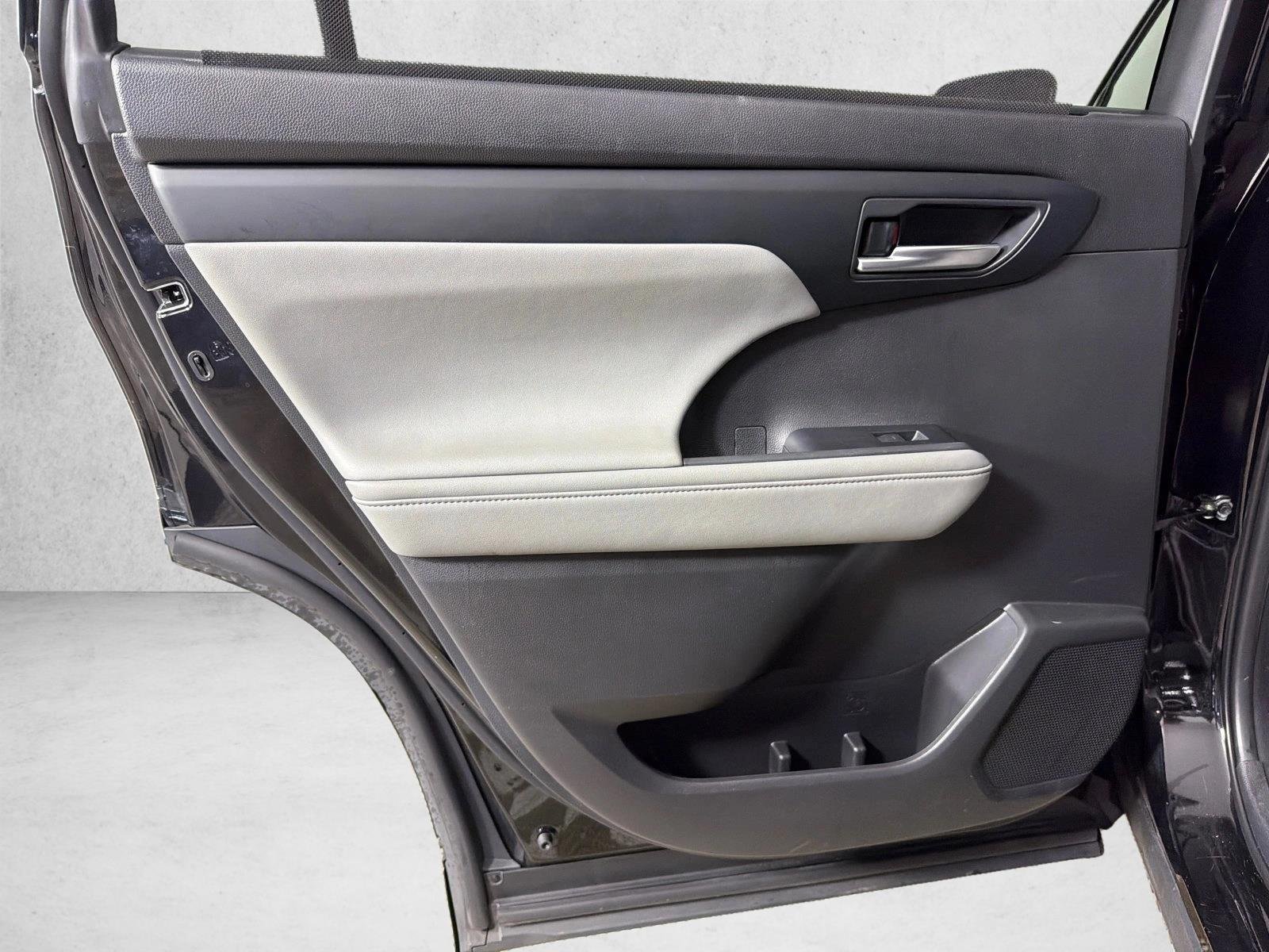 Used 2023 Midnight Black Metallic Toyota XLE image 23