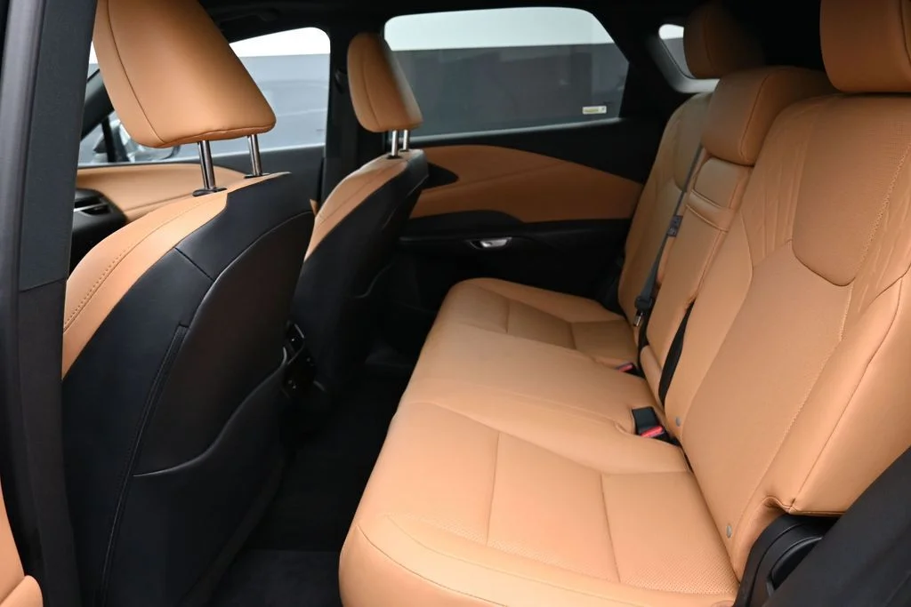 Used 2024 Black Lexus 350 Premium image 13