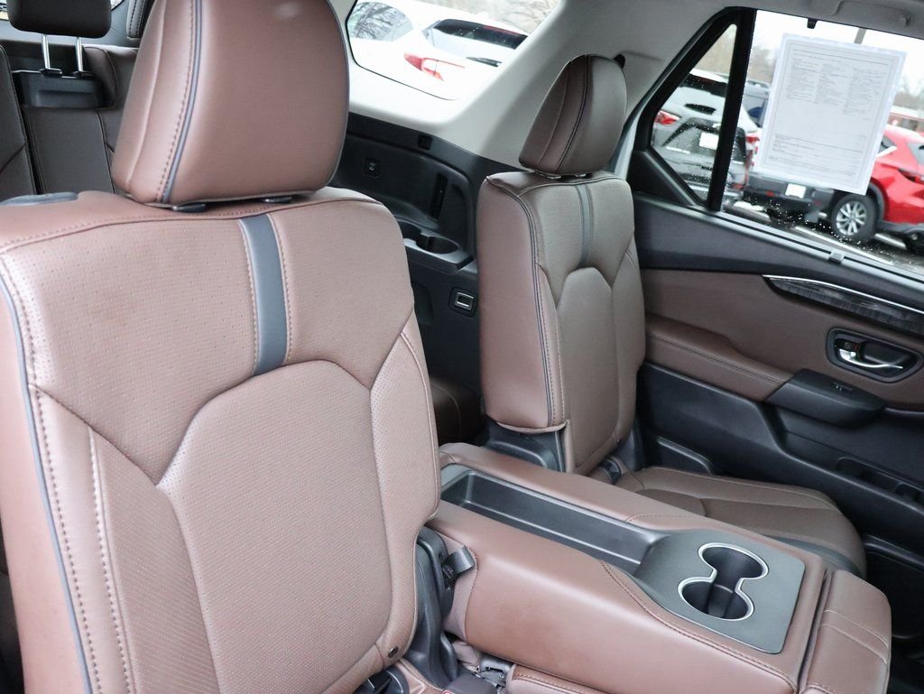 Used 2025  Honda Elite image 12