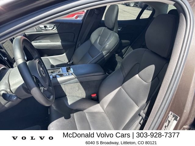 Used 2025 Gray Volvo T8 Plus image 6