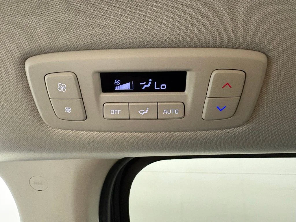 Used 2025 Gray Kia LXS image 39