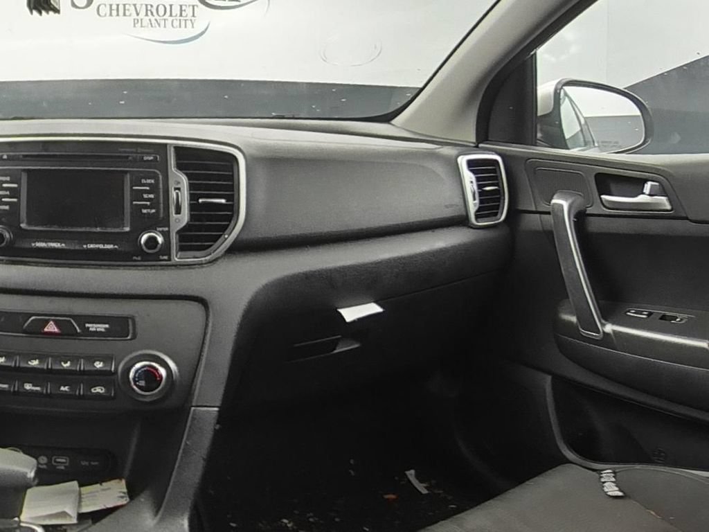 Used 2017 Silver Kia LX image 15