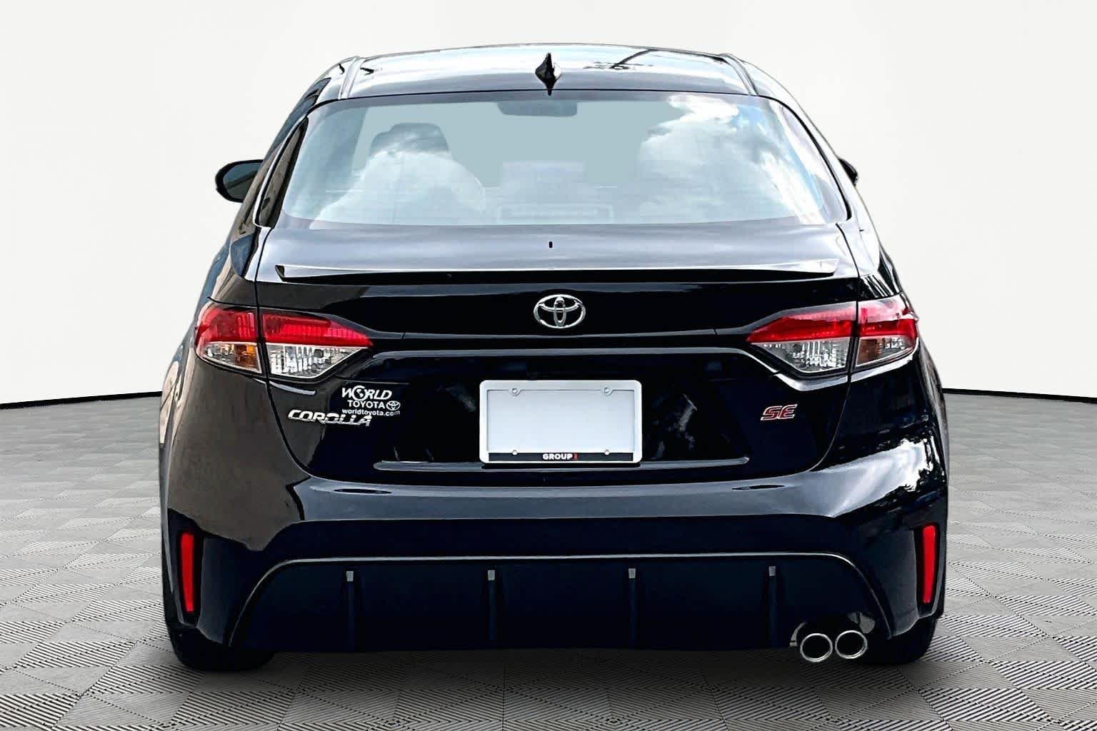 Certified Used 2026 Midnight Black Metallic Toyota SE image 5
