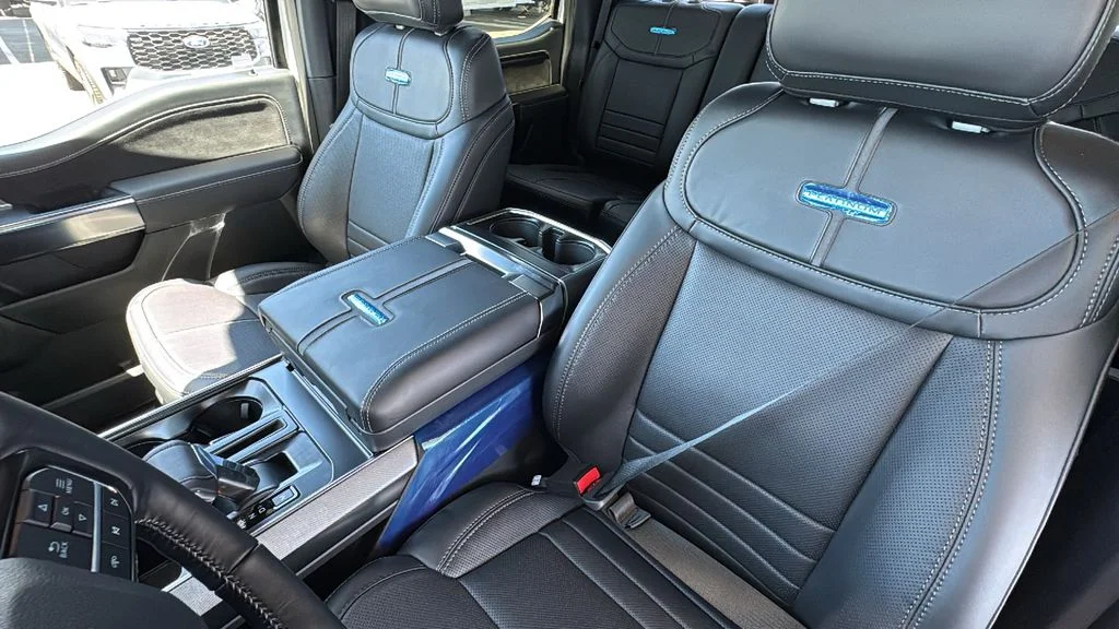 New 2026 Star White Metallic Tri-Coat Ford Platinum® image 16