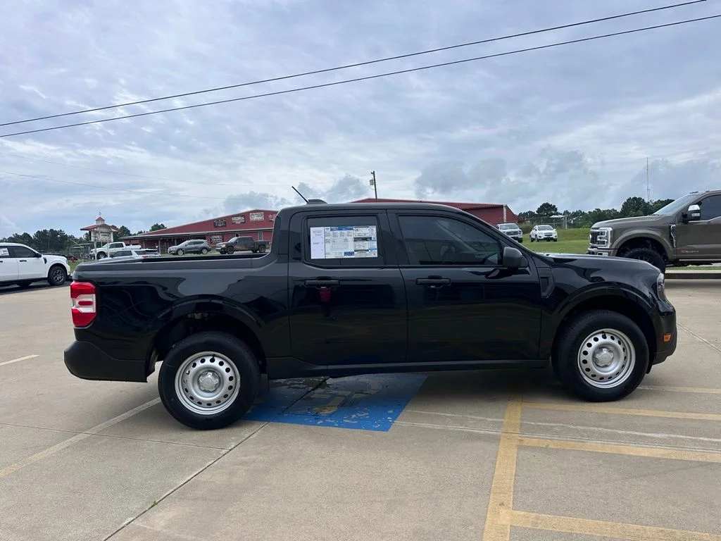 New 2026 Shadow Black Ford XL image 5