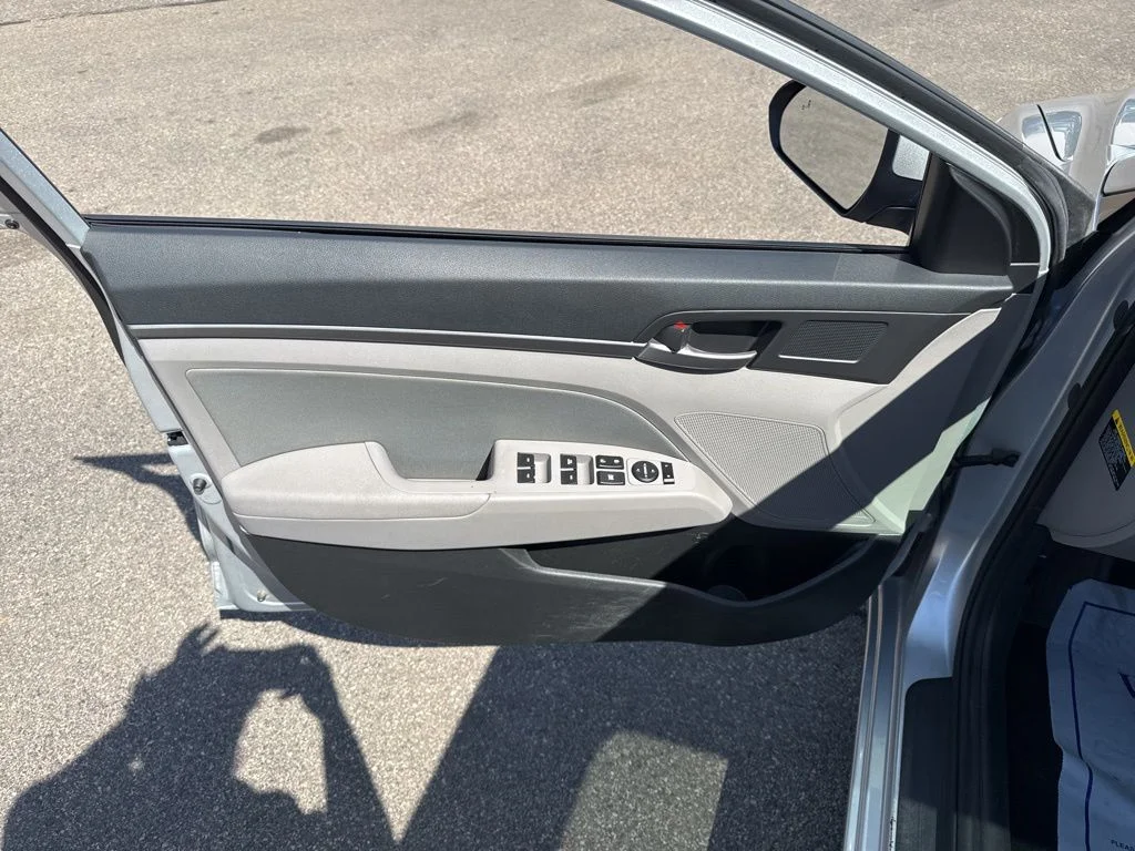 Used 2018 Symphony Silver Hyundai Value Edition image 15