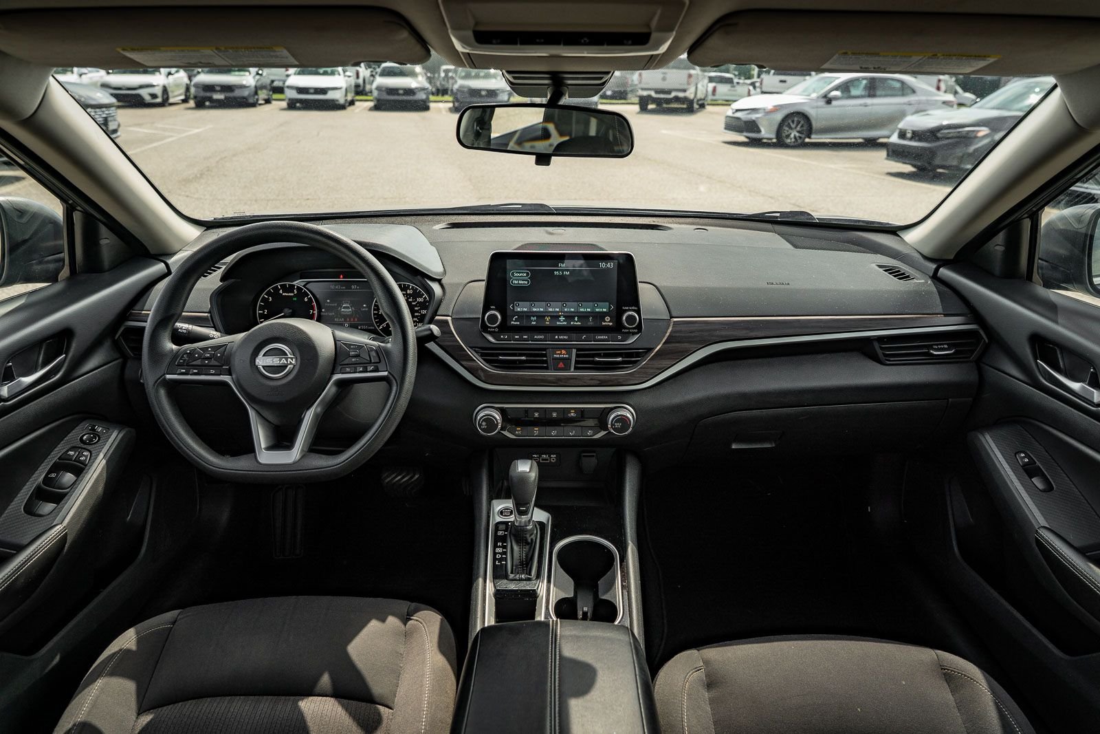 Used 2024 Gray Nissan 2.5 SV image 21