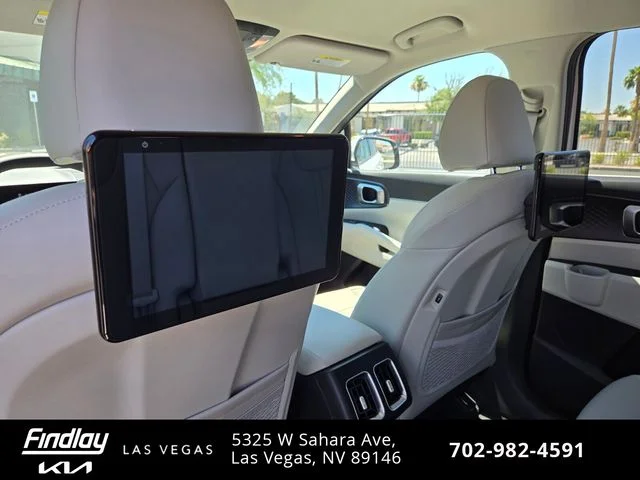 New 2026 White Kia S image 17