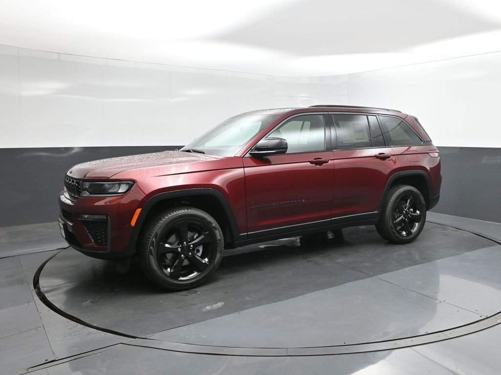 New 2026 Velvet Red Pearl-Coat Exterior Paint Jeep Limited image 34