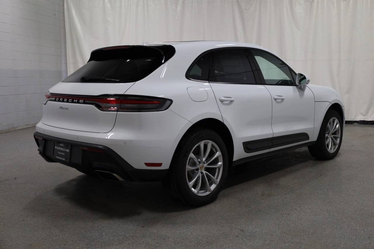 Used 2026 Carrara White Metallic Porsche  image 8