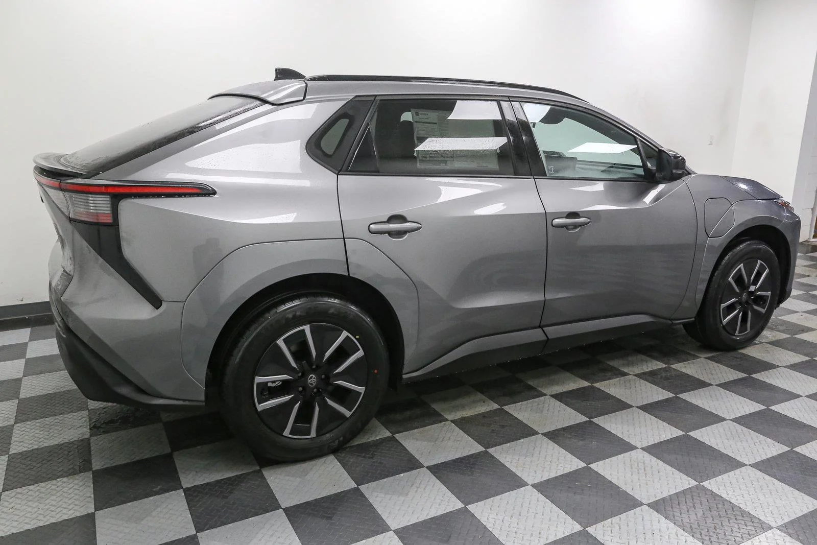 New 2026 Heavy Metal [extra_cost_color] Toyota XLE image 8