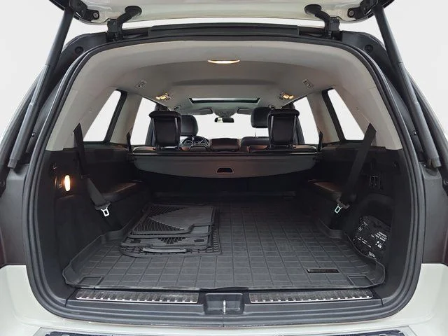 Used 2014  Mercedes-Benz GL 450 image 12
