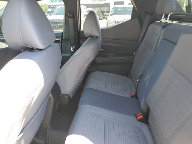 Used 2024 Atlas White Hyundai SEL image 10