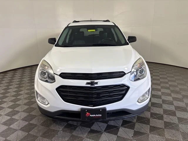 Used 2017 Chevrolet Equinox LT with VIN 2GNFLFEK5H6139341 for sale in Shakopee, MN