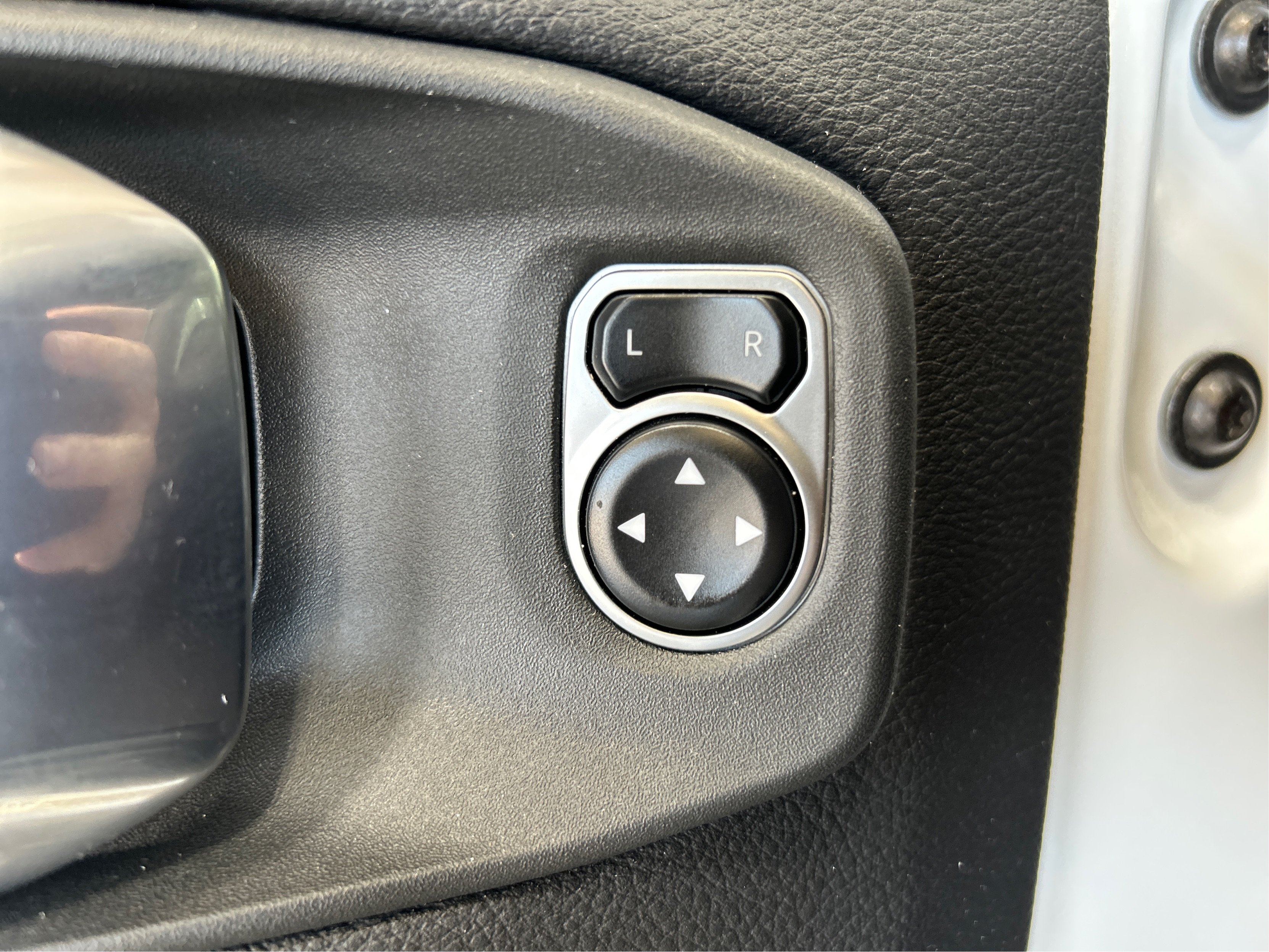 Used 2024 White Jeep Rubicon image 29
