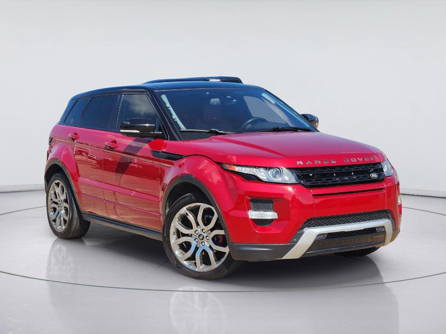 Used 2013 Firenze Red Land Rover Dynamic Premium image 1