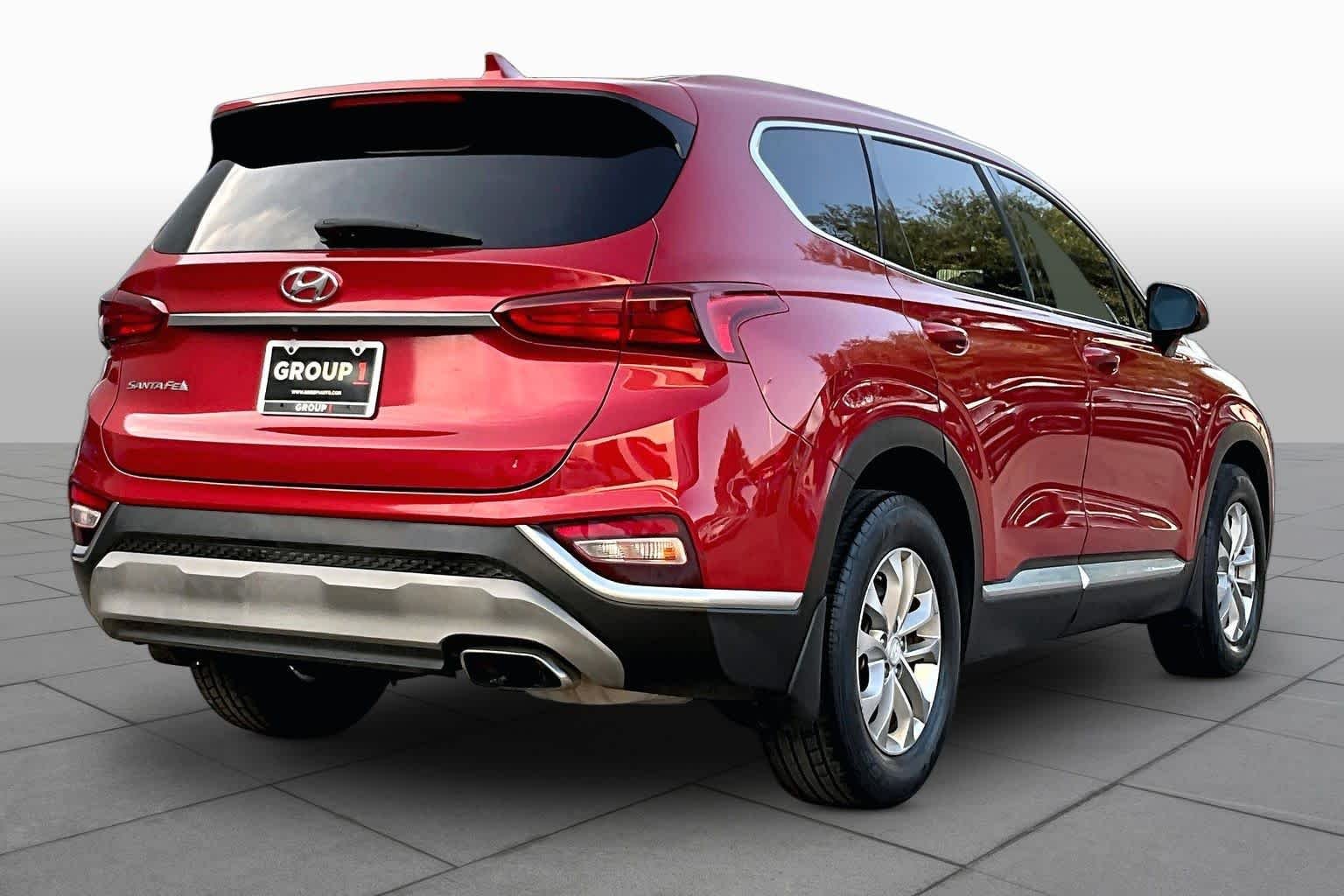 Used 2019 Scarlet Red Hyundai SEL image 13