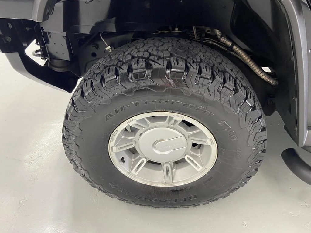 Used 2003 Black Hummer CHROME APPEARANCE PACKAGE 6.0L 4WD image 10