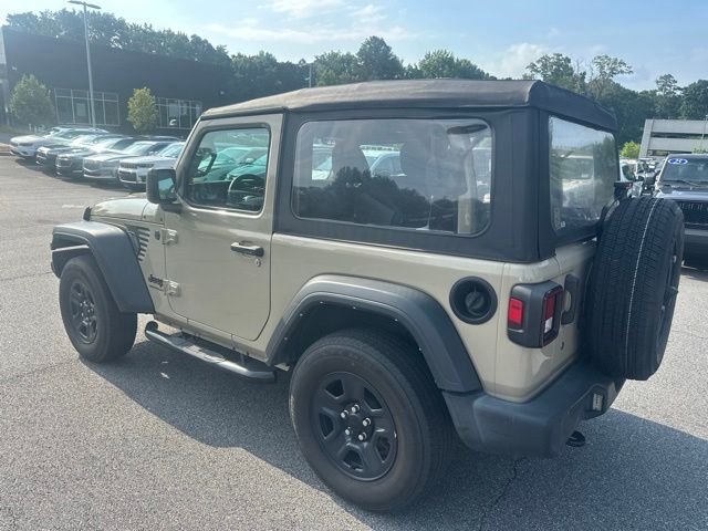 Used 2022 Beige Jeep Sport image 5