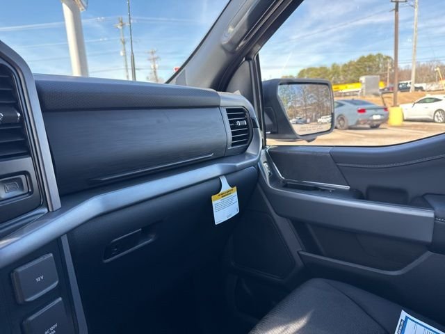 New 2026 Iconic Silver Metallic Ford XLT image 34