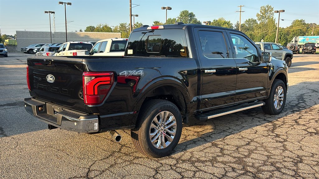 New 2026 Agate Black Metallic Ford Lariat image 28
