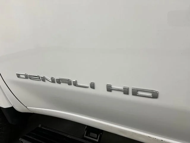 Used 2024 White GMC Denali Ultimate image 15