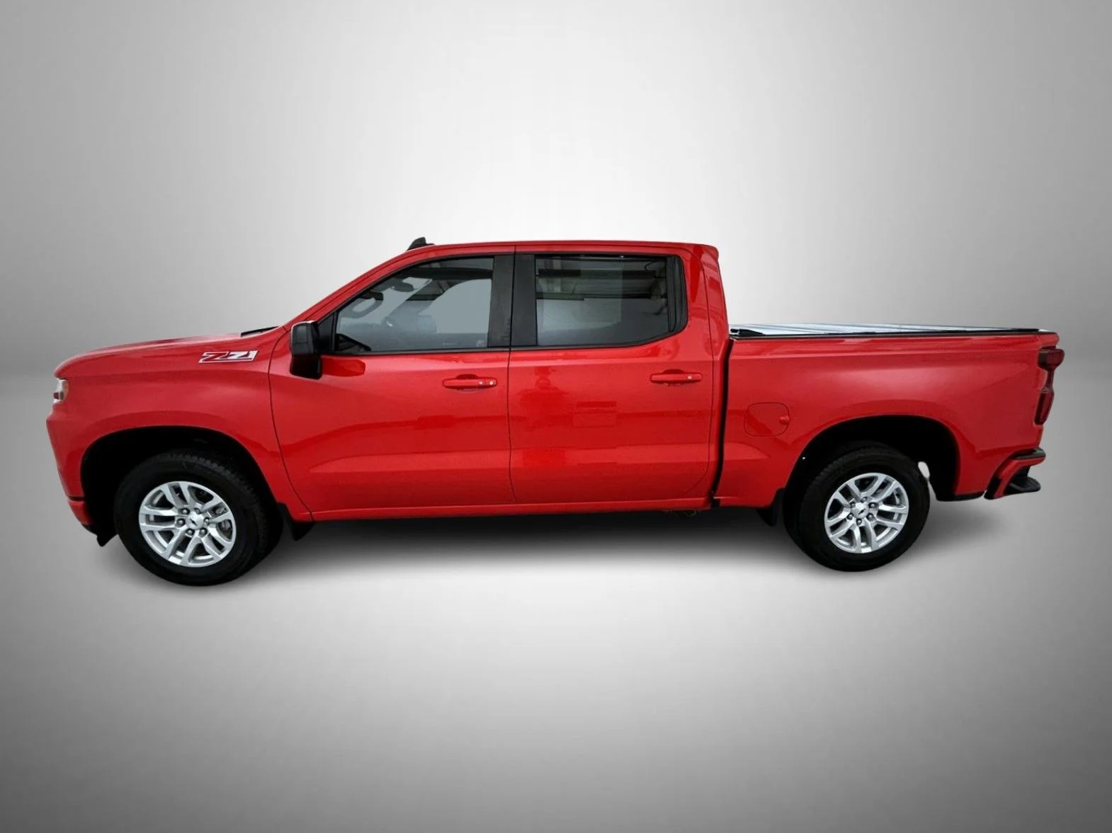 Used 2019 Red Chevrolet RST image 8