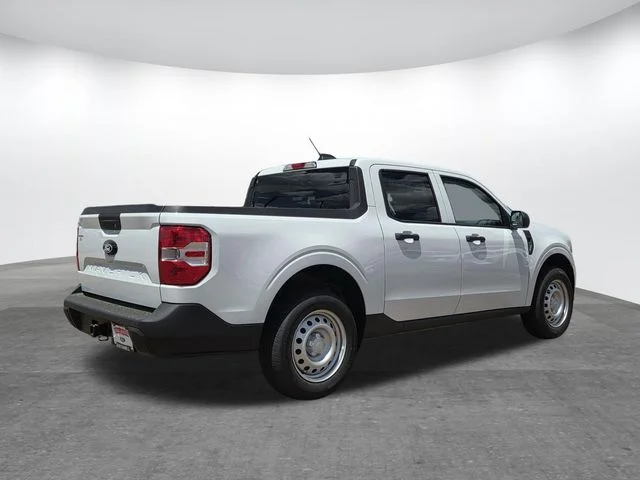 New 2026 Oxford White Ford XL image 31