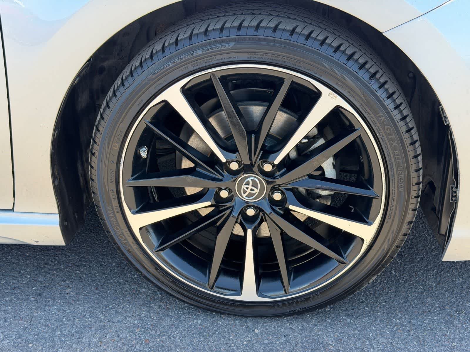 Used 2018 Celestial Silver Metallic Toyota XSE image 10