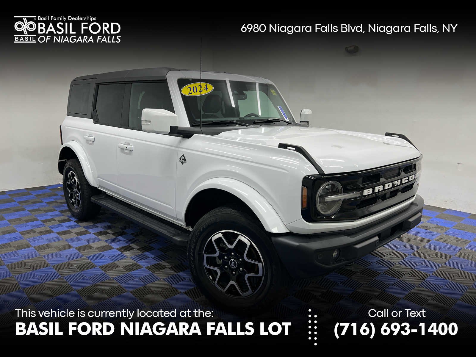 2024 Ford Bronco Outer Banks