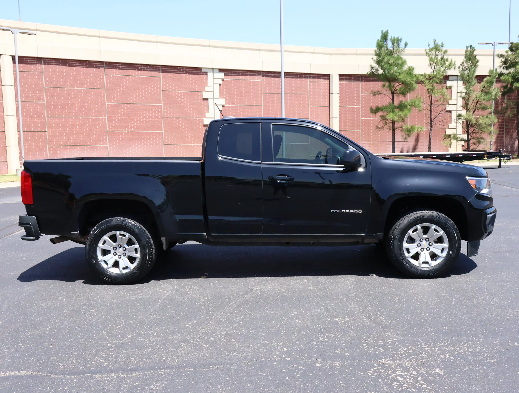 Used 2022 Black Chevrolet LT image 28