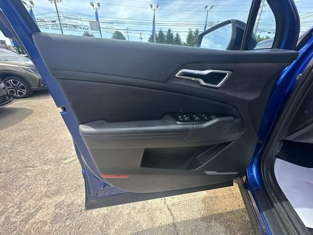 Used 2023 Blue Kia X-Line image 25