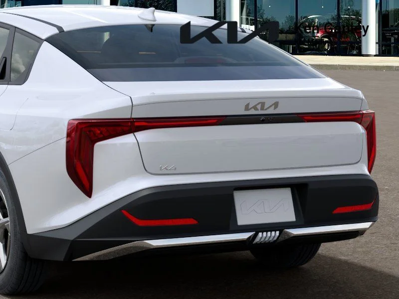 New 2026 Snow White Pearl Kia LXS image 13