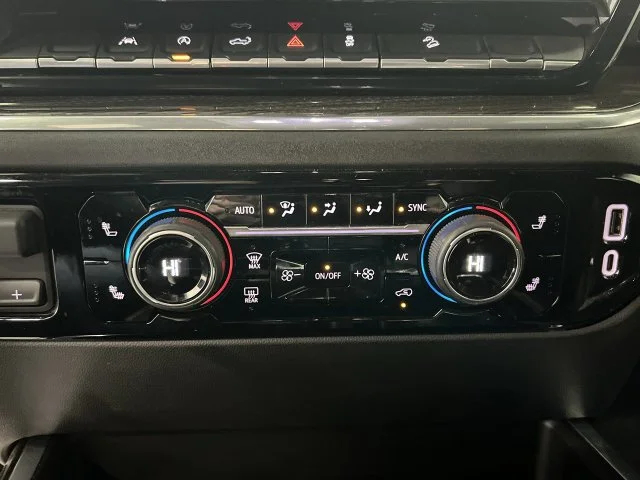 2024 Chevrolet Silverado 1500 RST - Photo 19