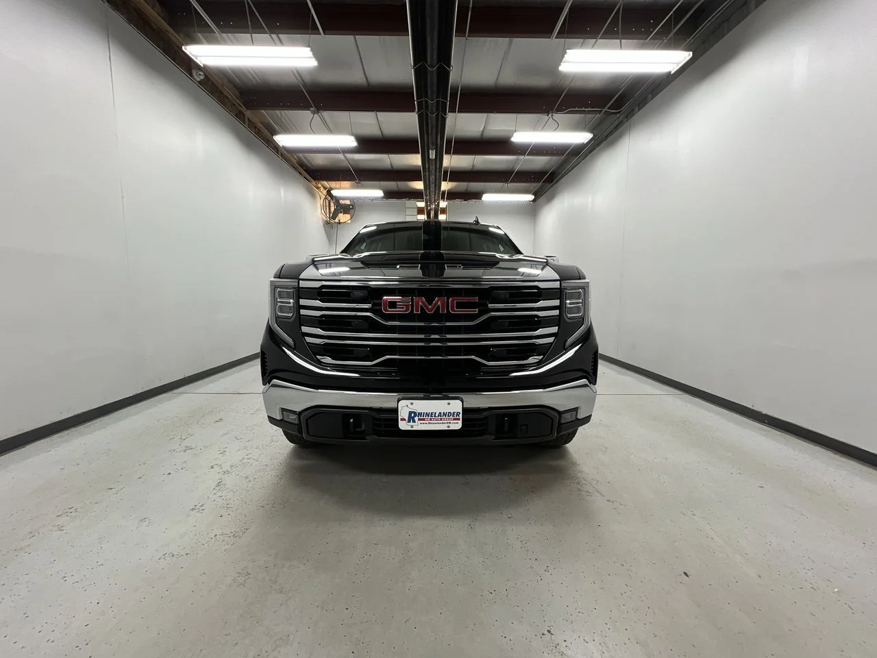 2026 GMC Sierra 1500 SLT - Photo 61