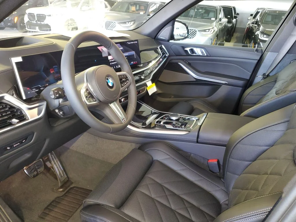 Used 2026 Black BMW sDrive40i image 15
