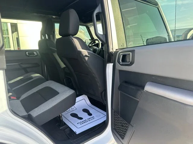 2023 Ford Bronco 4-Door Base - Photo 15