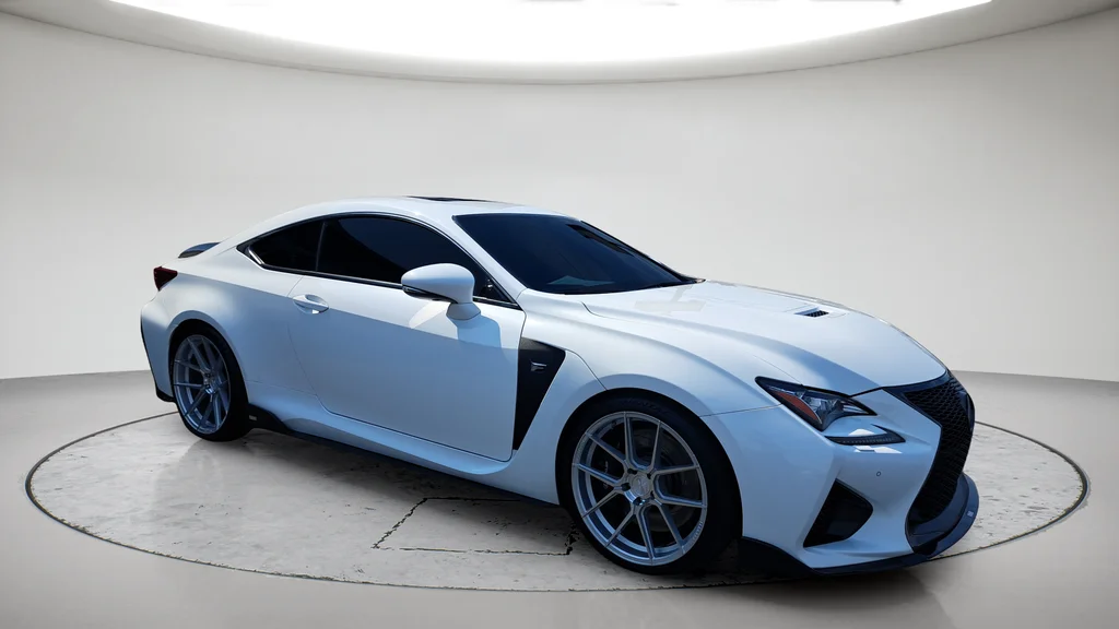 Used 2015 White Lexus F image 1