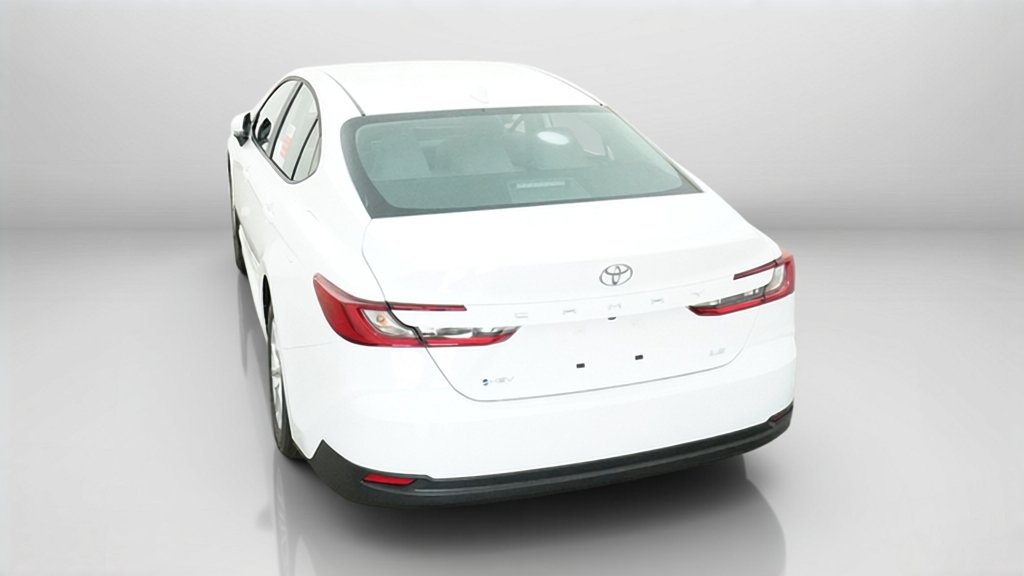 New 2026 Ice Cap Toyota LE image 13