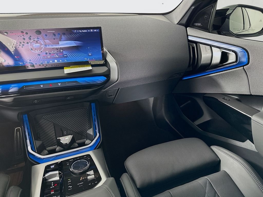 Used 2026 Tanzanite Blue II Metallic BMW M50 xDrive image 22