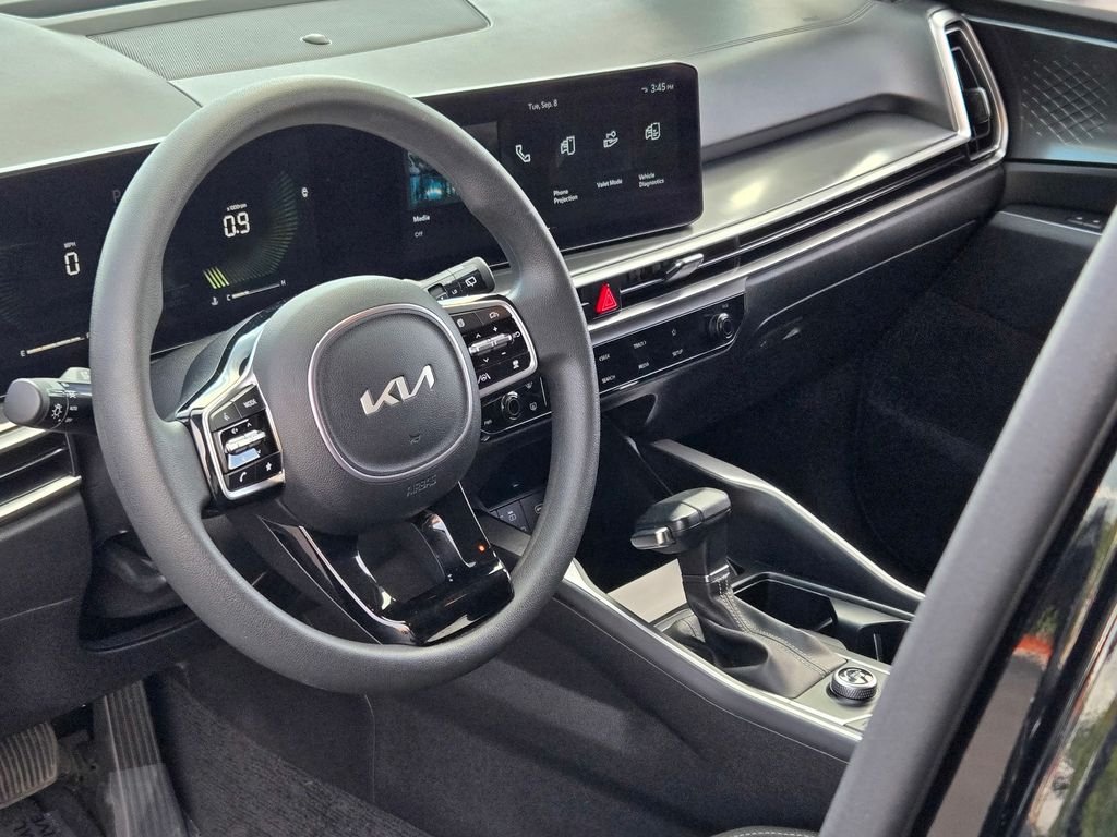 2024 Kia Sorento LX - Photo 32