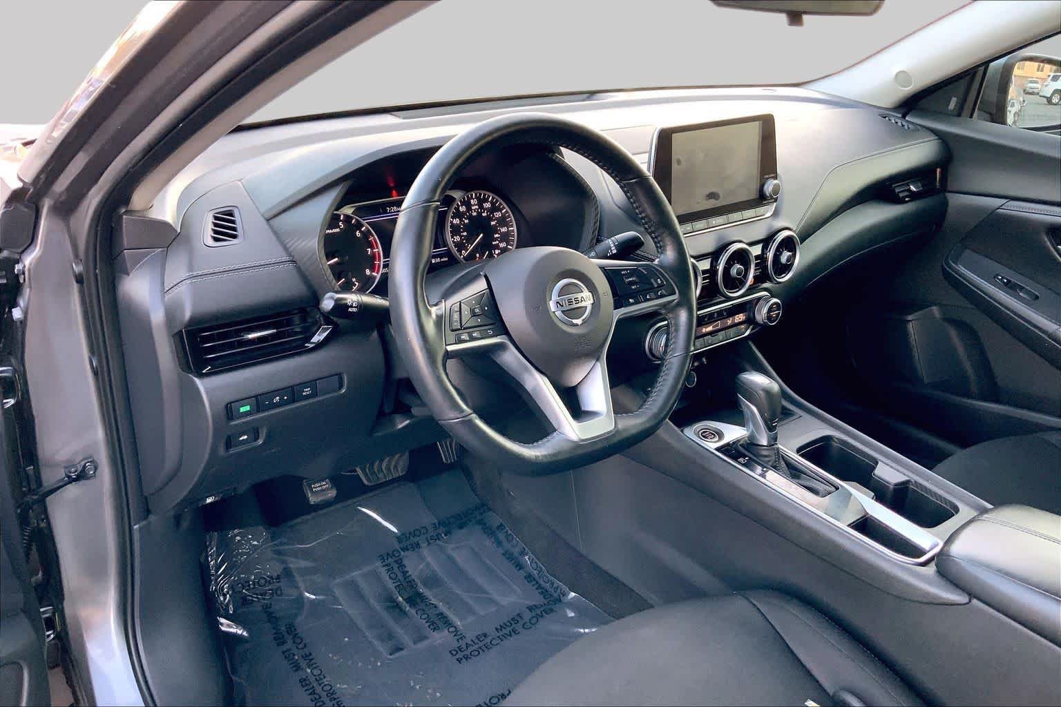 Used 2022 Gun Metallic Nissan SV image 14