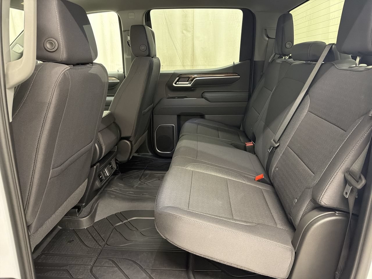 2026 Chevrolet Silverado 1500 LT - Photo 18